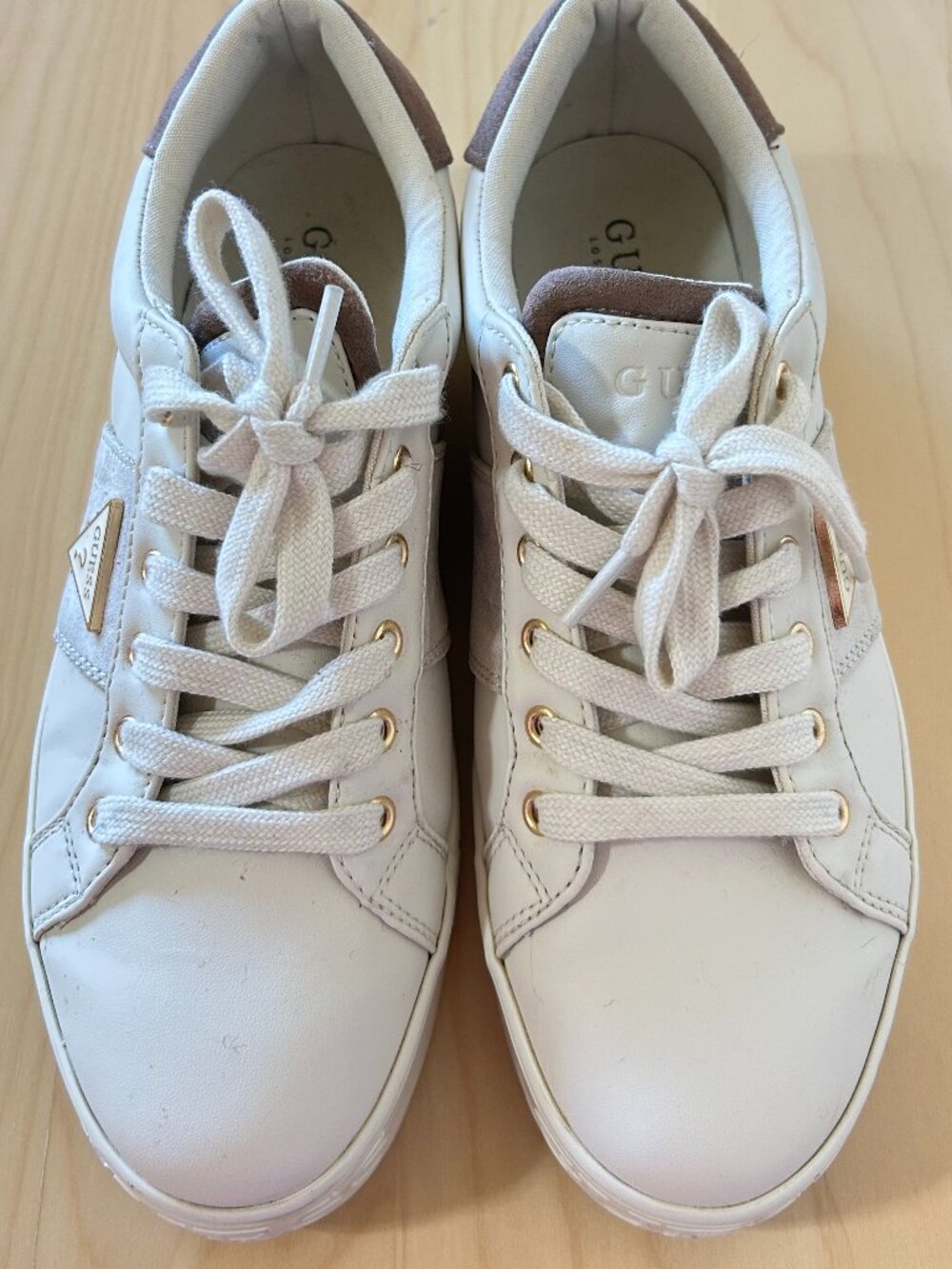 Guess Astray Sneaker Cream Womens Size 9